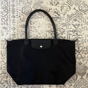 Longchamp Le Pliage Néo Large Shoulder Tote